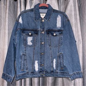 forever 21 medium wash distressed denim oversized jacket size medium